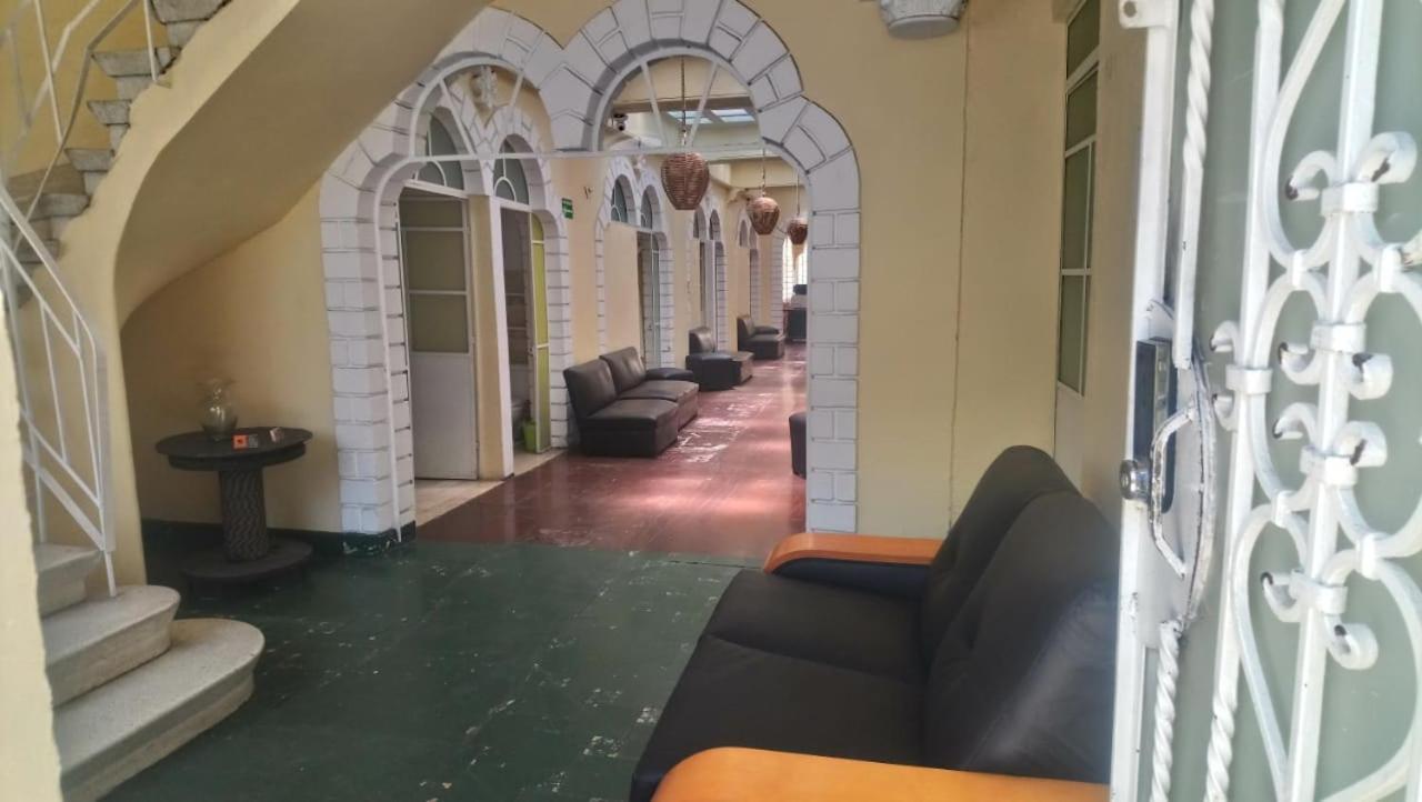 Hostal 307 Puebla de Zaragoza Esterno foto